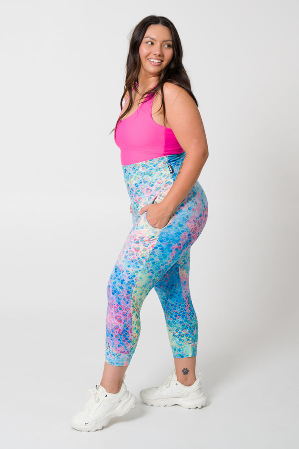Mermaid Jag Soft to Touch - Jogger Capris w/ Pockets