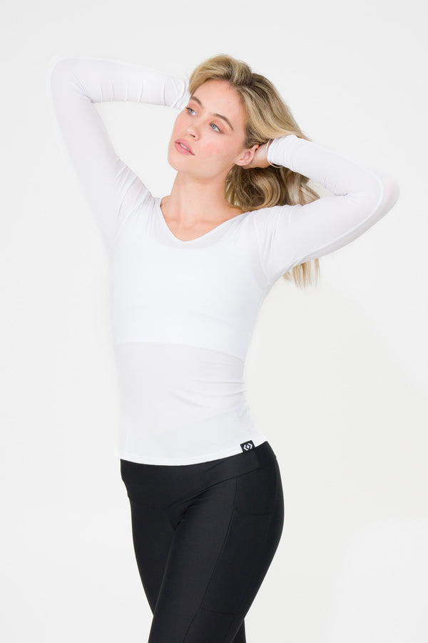 White Rib Knit - Fitted Long Sleeve V Neck Tee