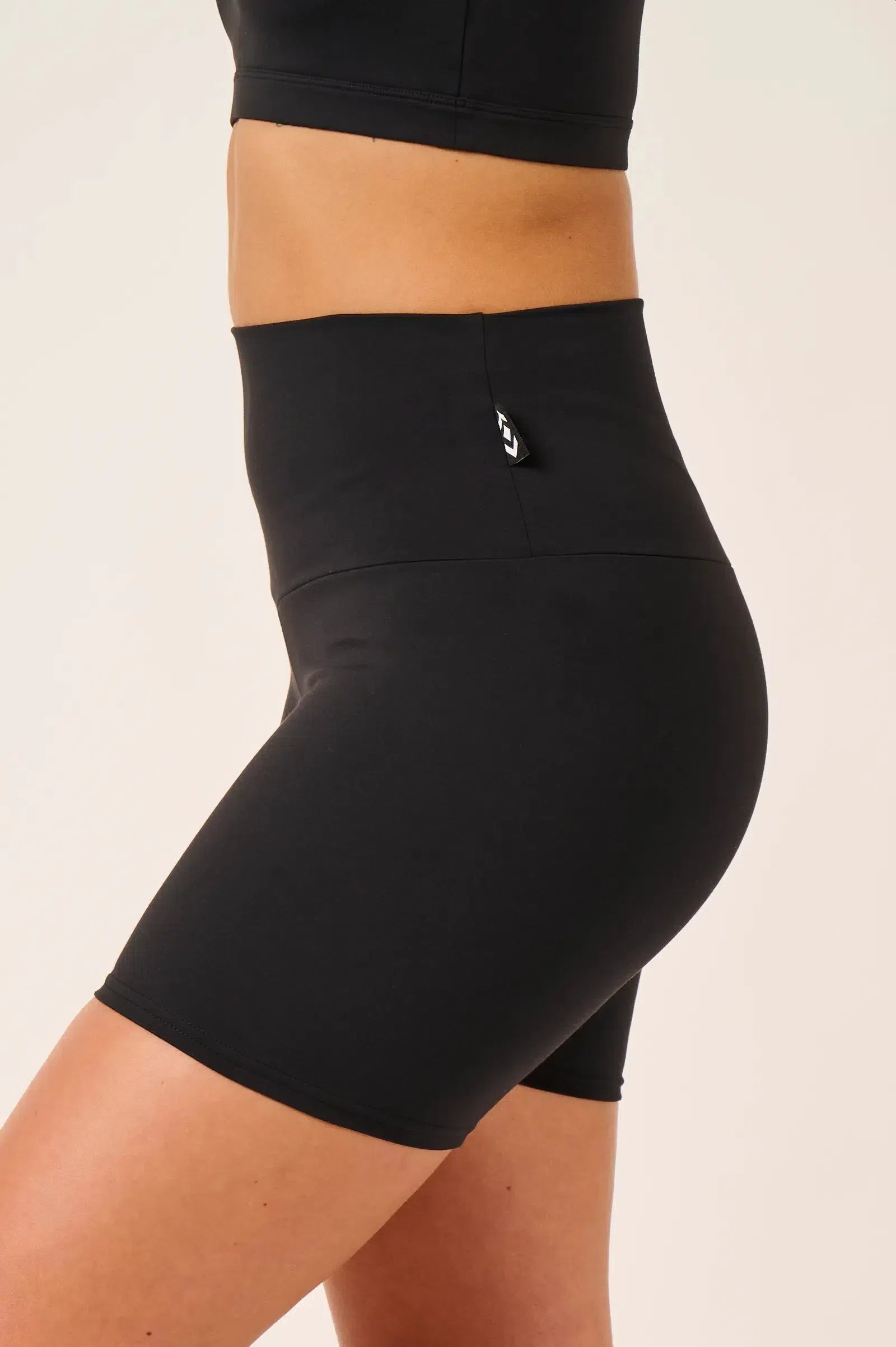 Body Contouring High Waisted Booty Shorts Black – Exoticathletica