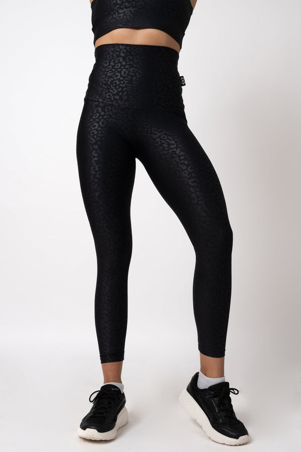 Black Exotic Touch Jag - Extra High Waisted 7/8 Leggings