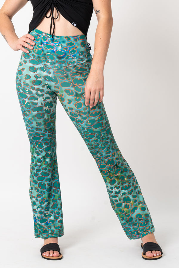 Poison Ivy Jag Soft To Touch - High Waisted Bootleg Pant