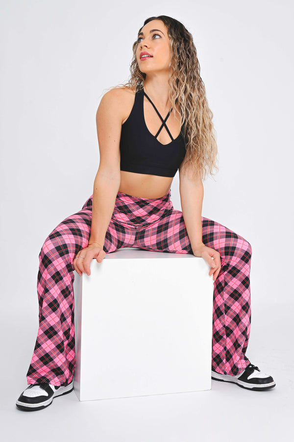 Way Plaidder Pink Soft To Touch - High Waisted Bootleg Pant