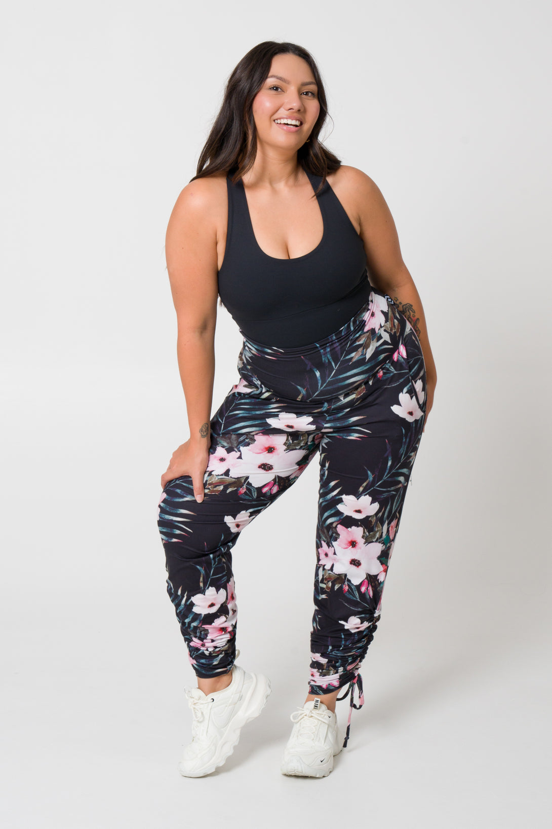 Exotic At Heart Soft To Touch - Jogger Long Tie Sided W/ Pockets - Exoticathletica