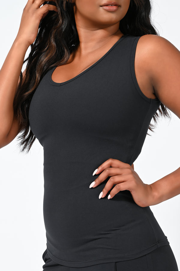Black Soft To Touch - Fitted V Neck Tank