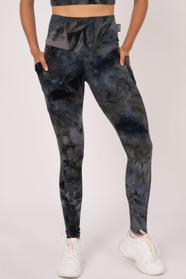 Dark and Moody Tie Dye Body Contouring - Panel Pocket High Waisted Leggings