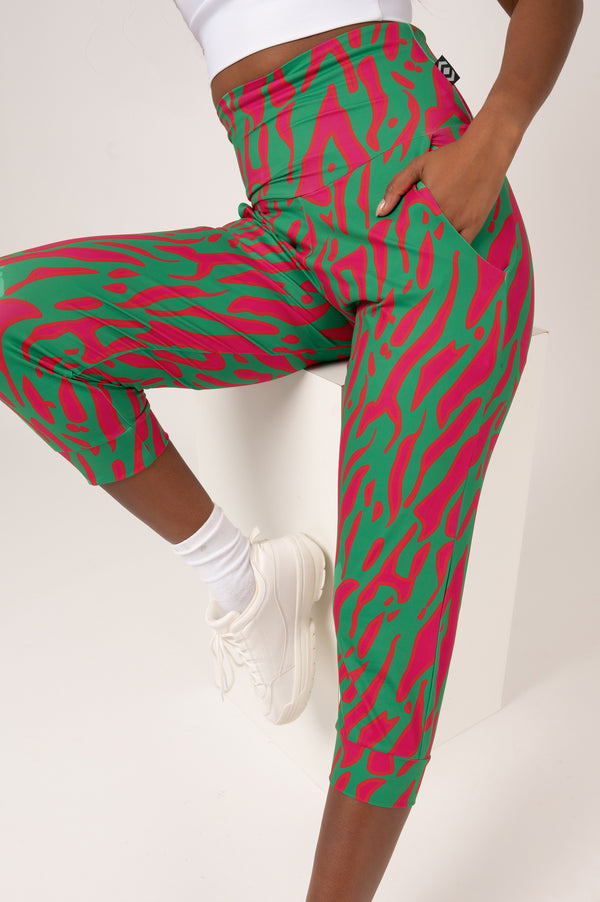 Gogo Getter Green Soft To Touch - Jogger Capris W/ Pockets